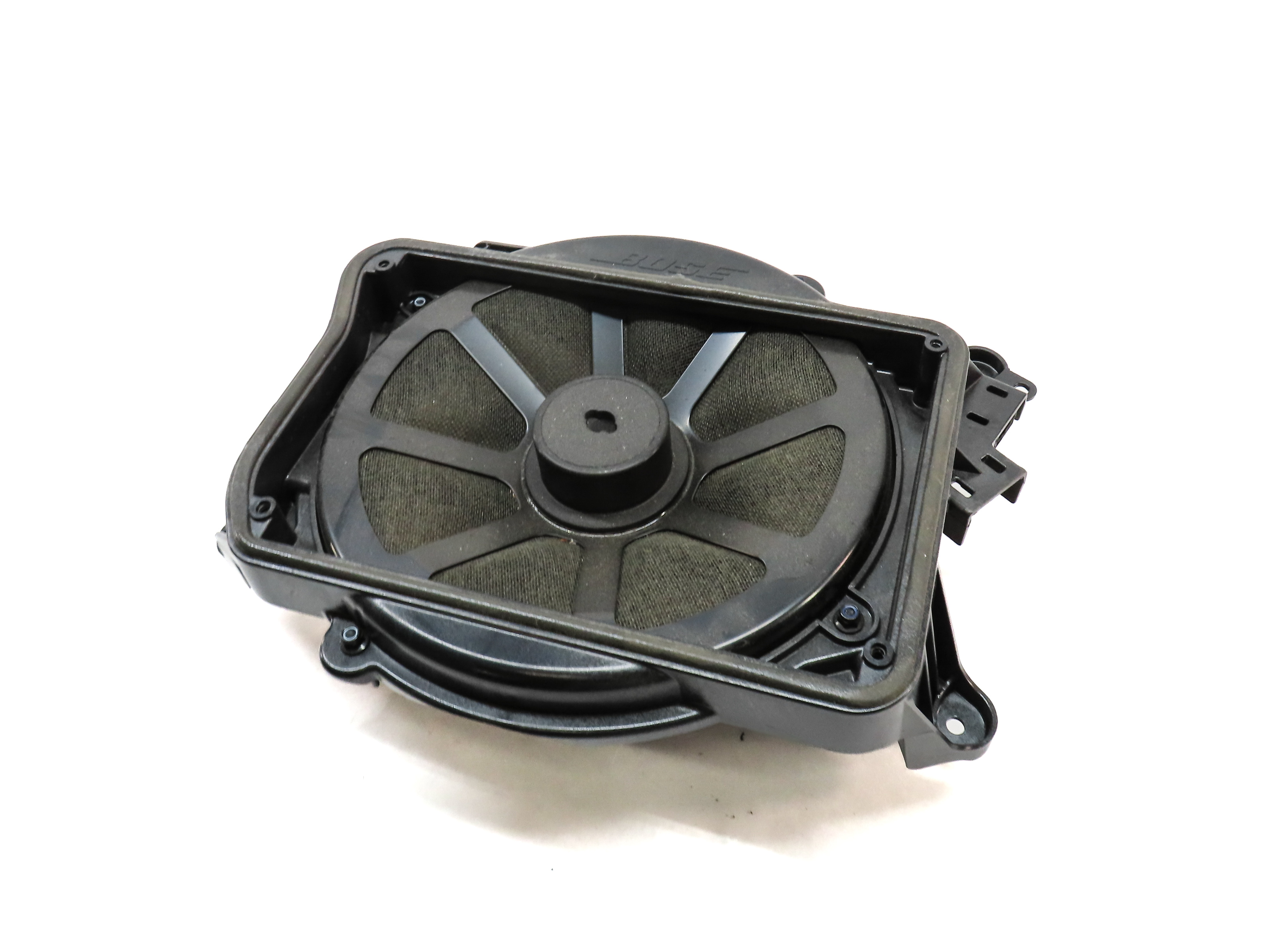 2013 AUDI A6 (C7 4G) BOSE STEREO SOUND SYSTEM SPEAKER SUBWOOFER SUB WOOFER — exact item pictured